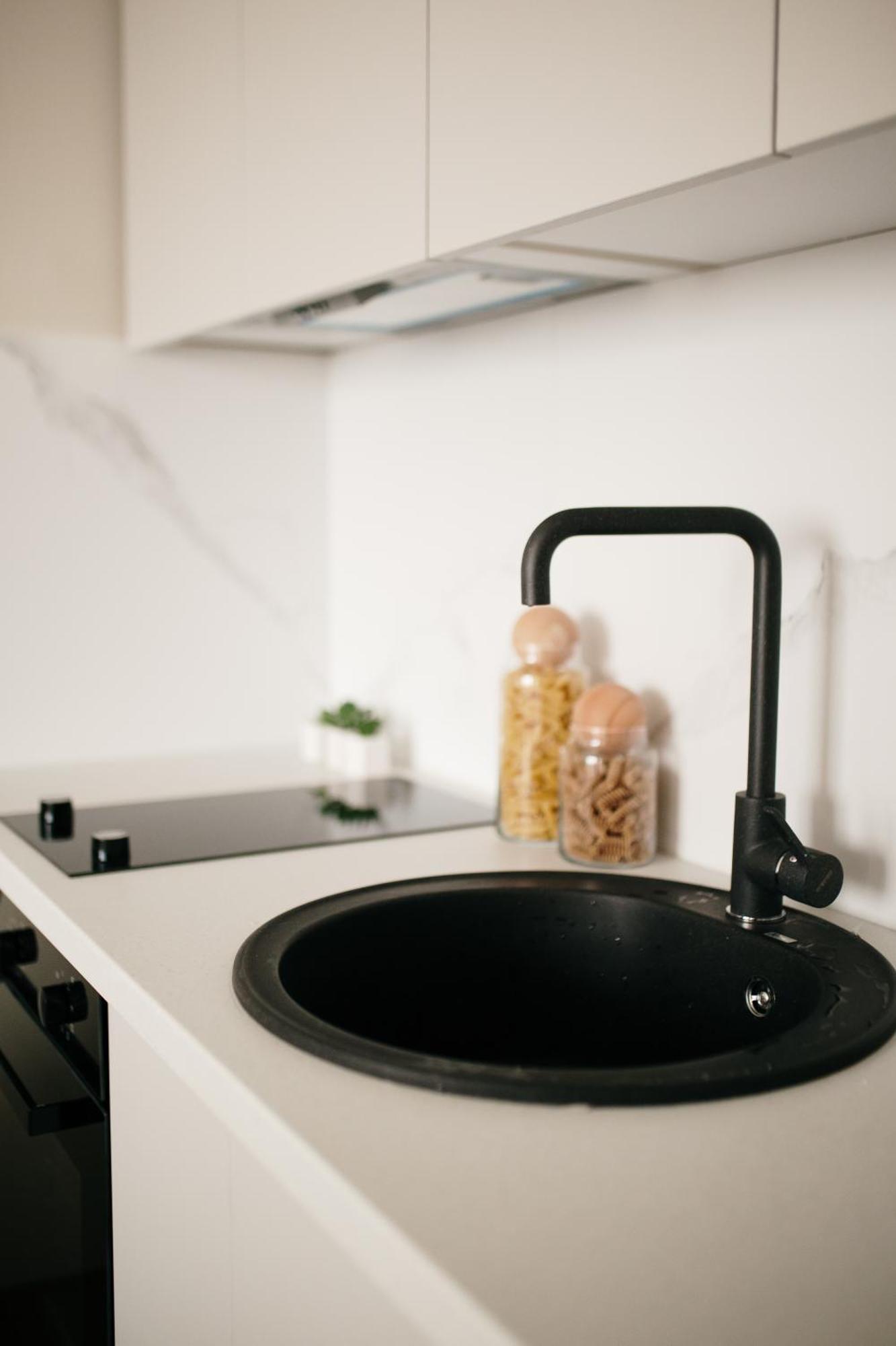 Vip Apartments 比托拉 外观 照片